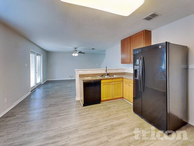 Foto del edificio - 9939 Amber Breeze