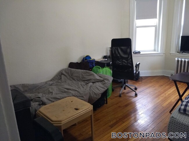 Foto del edificio - 1163 Boylston St