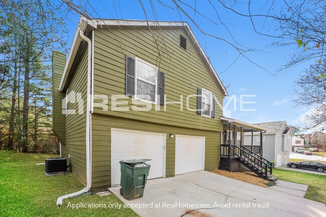 Building Photo - HOME FOR RENT!