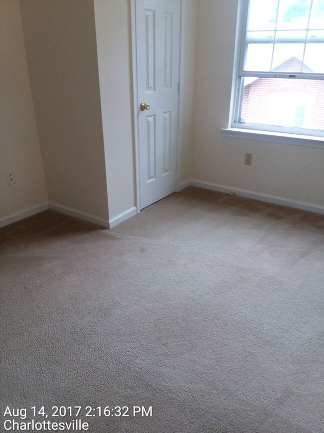 Photo - 109 Observatory Ave Apartment