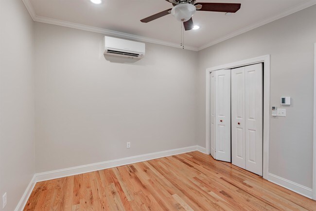 Foto del edificio - 192 Rutledge Ave