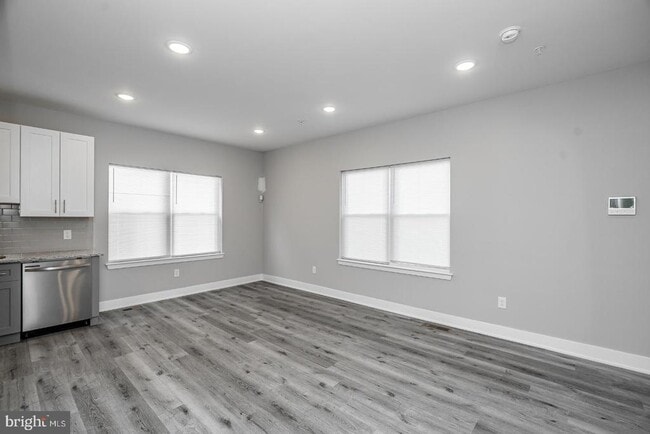 Building Photo - 616 Union St