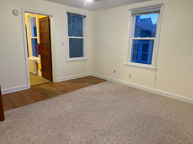 Livingroom - 3206 Shepherd St