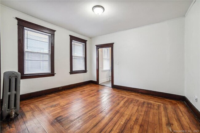 Foto del edificio - 165 Captain Thomas Blvd