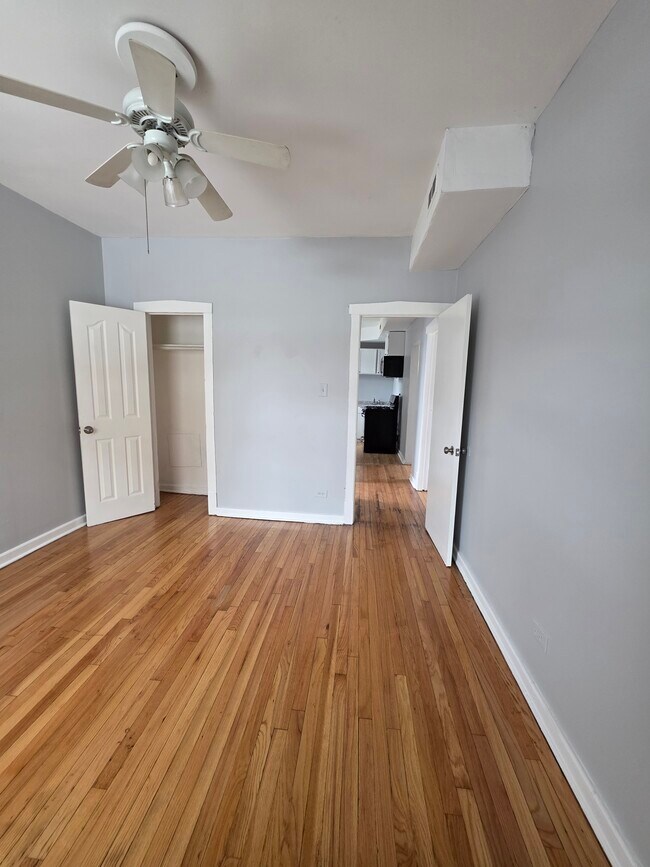 Foto del edificio - 4315 W 15th St