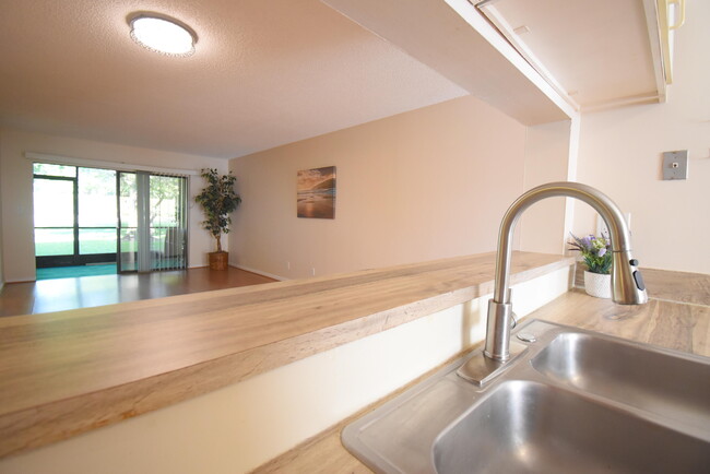 Building Photo - 3130 Millwood Terrace