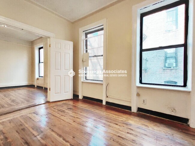 Building Photo - 182 Claremont Avenue