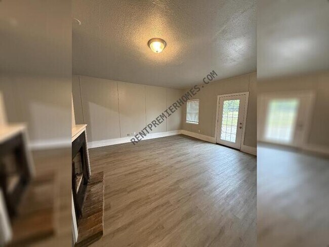 Foto del edificio - 9116 NE 46th St