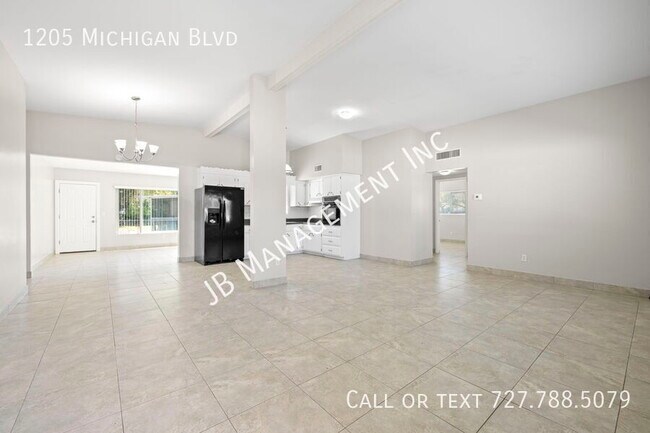 Foto del edificio - 1205 Michigan Blvd