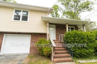 Building Photo - 173 Allen Rd