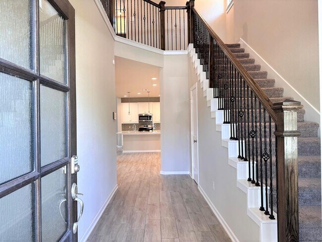Foto del edificio - 7015 House Wren Ct