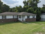 Primary Photo - 707 Linden Green Dr
