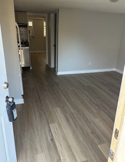 Foto del edificio - "Charming 1-Bedroom Retreat in Nashville – Cozy 720 sq. ft. Haven!"
