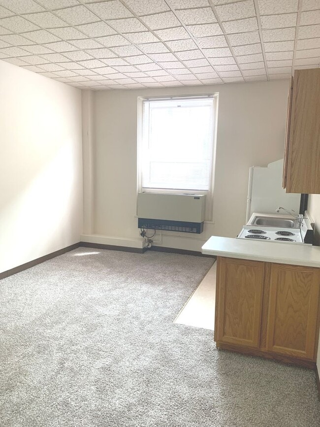 Foto del interior - 1233 Marshall / 1222-36 Cass