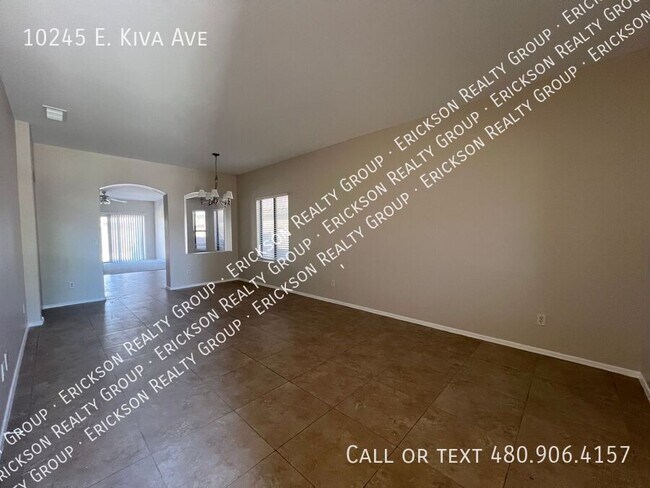 Building Photo - 10245 E Kiva Ave