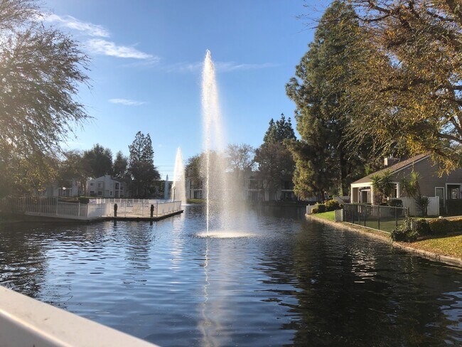 Foto del edificio - SOUTHWEST BAKERSFIELD