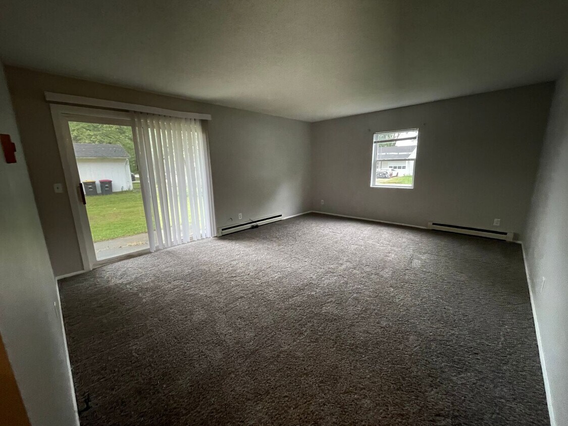 912 Tally Ho Dr, Delphi, IN 46923 House Rental in Delphi, IN