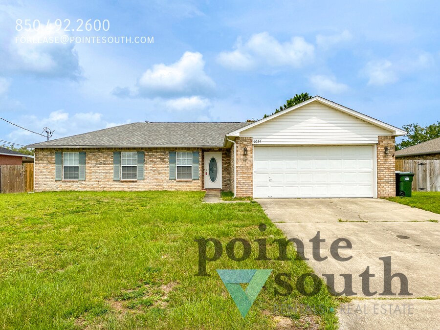 Primary Photo - 3BD/2BA Pet Friendly with a Big Back Yard!