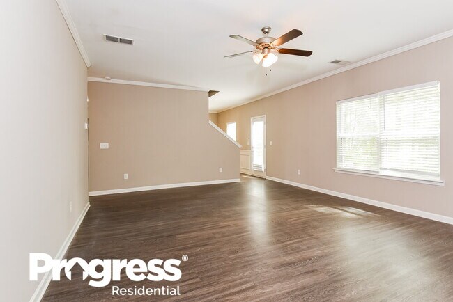 Foto del edificio - 622 Fieldcrest Dr
