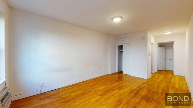 Building Photo - 0 bedroom in Manhattan NY 10028