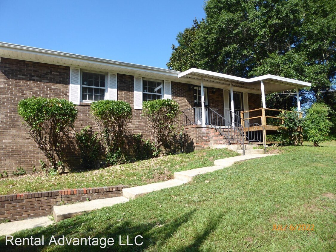Foto principal - 3 br, 1.5 bath House - 3112 Walker Chapel Rd
