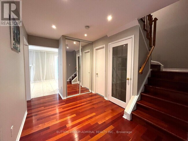 Photo du bâtiment - 71 Covent Cres