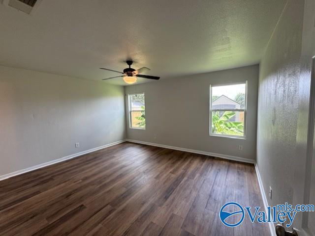 Building Photo - 15261 Tyler Mill Dr