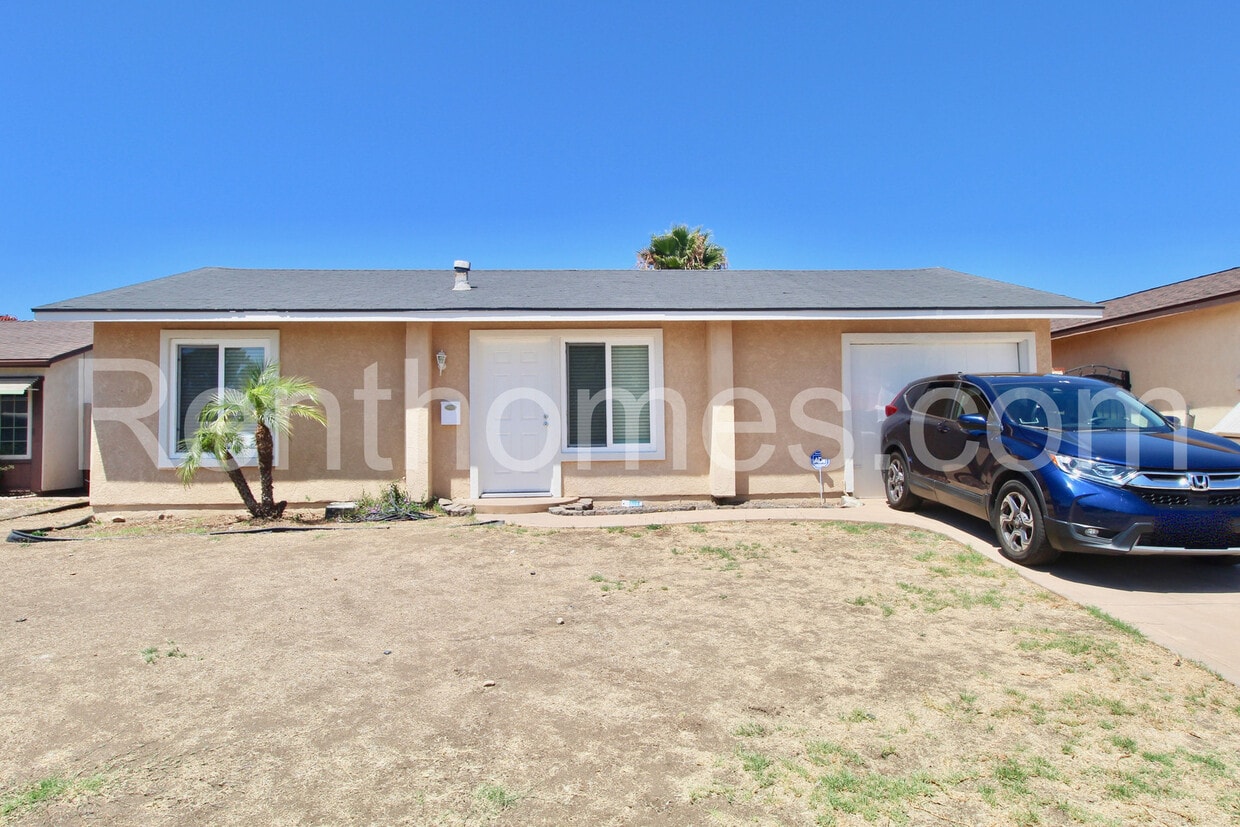 Primary Photo - 8606 Ferndale St