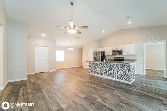 Foto del edificio - 5697 BABROFF, NORTH PORT, FL 34291