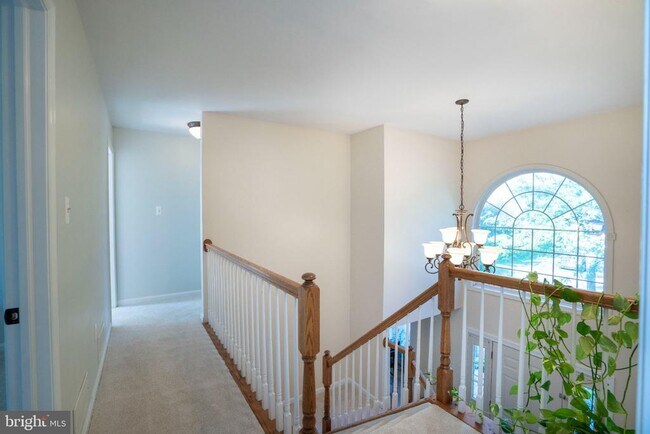 Foto del edificio - 2184 Autumnwood Dr