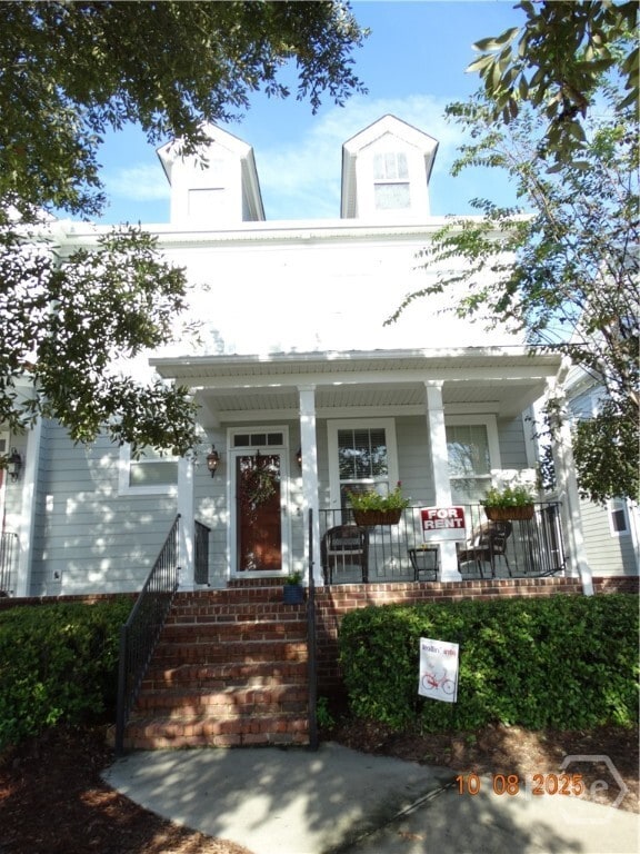 Primary Photo - 323 Lakeview Dr