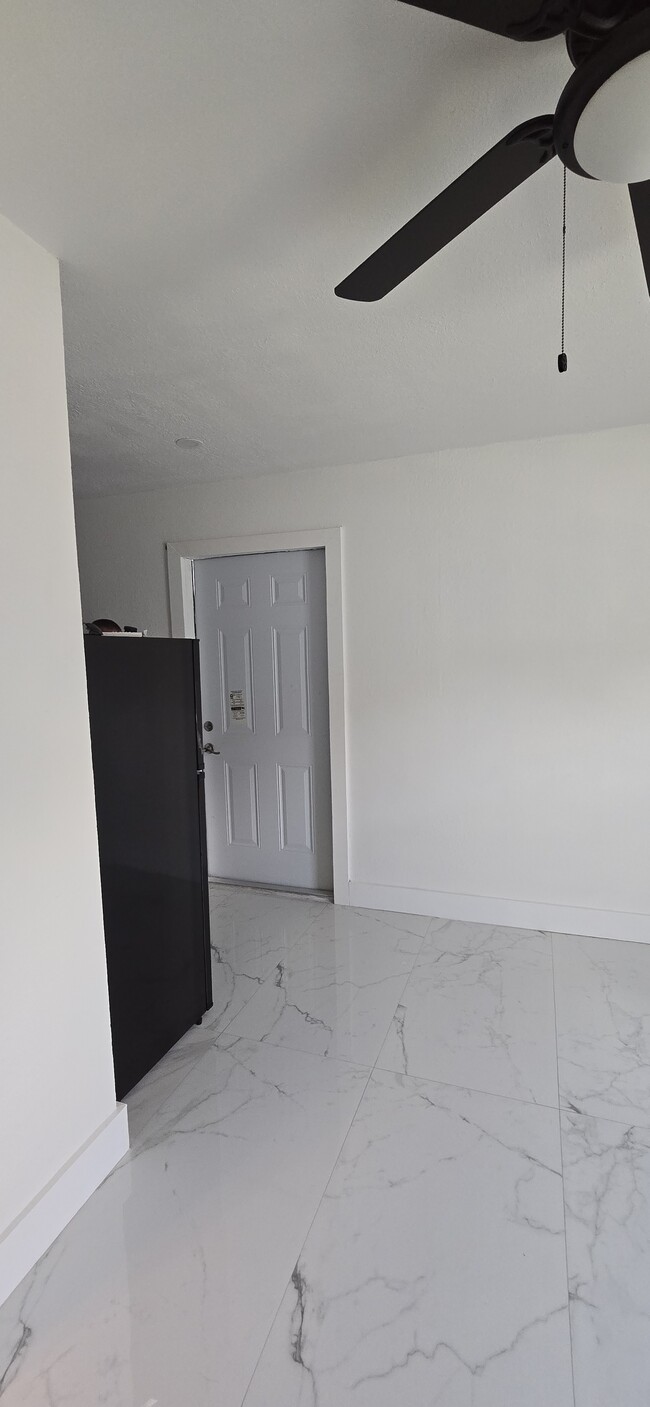Building Photo - 1711 SW 129th Way