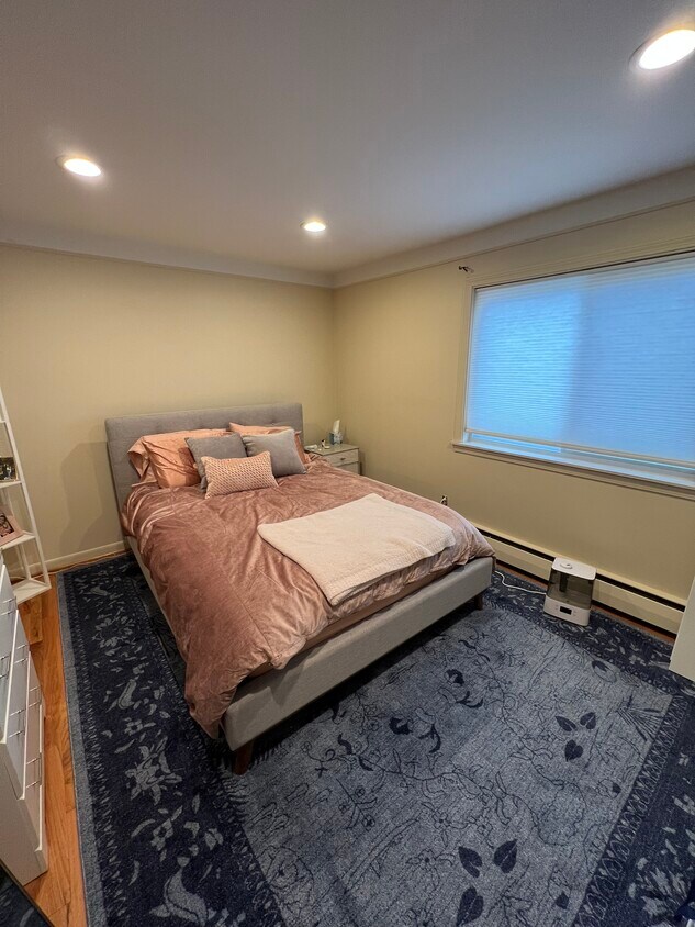 Primary Photo - 1253 Island Dr