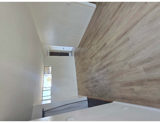 Foto del edificio - 3750 Midvale Ave
