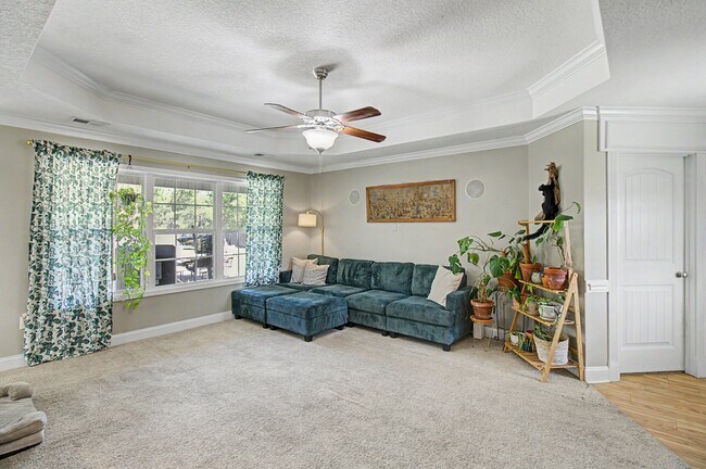 Foto del edificio - 220 Jackson Ave NE