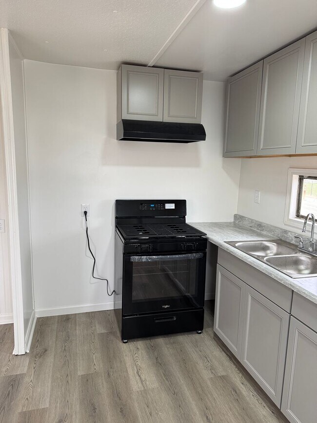 Foto del edificio - **Now Available!! Stevinson Mobile Home