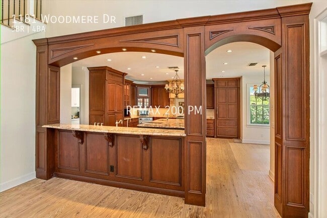 Foto del edificio - 1181 Woodmere Dr