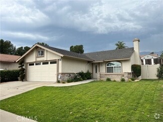 Building Photo - 12590 Barberry St