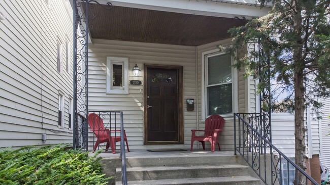 Building Photo - 2150 W Bradley Pl