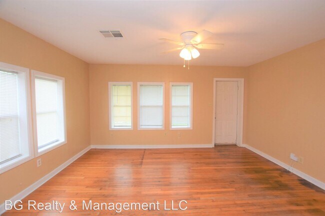 Building Photo - 3 br, 2 bath House - 318 Cobb Rd