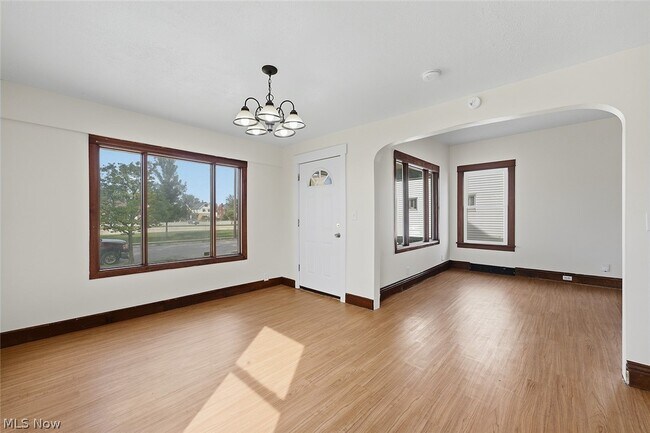 Building Photo - 18206 Harland Ave