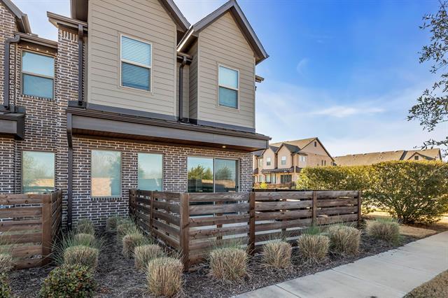 Building Photo - 7310 Concha Dr