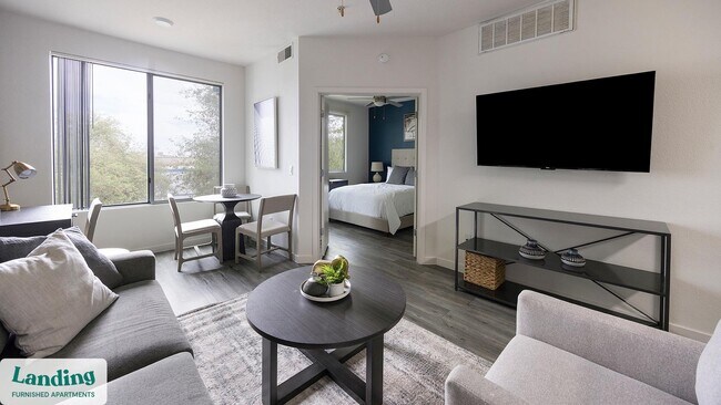 Foto del edificio - 1811 E Apache Blvd