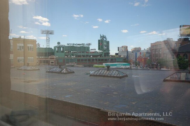 Foto del edificio - 1175 Boylston St