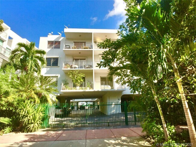 Building Photo - 201 Jefferson Ave
