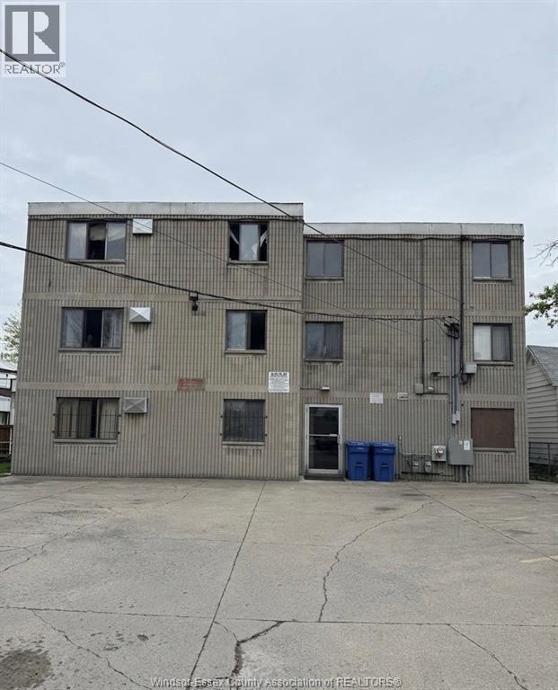 Building Photo - 536 Aylmer Ave