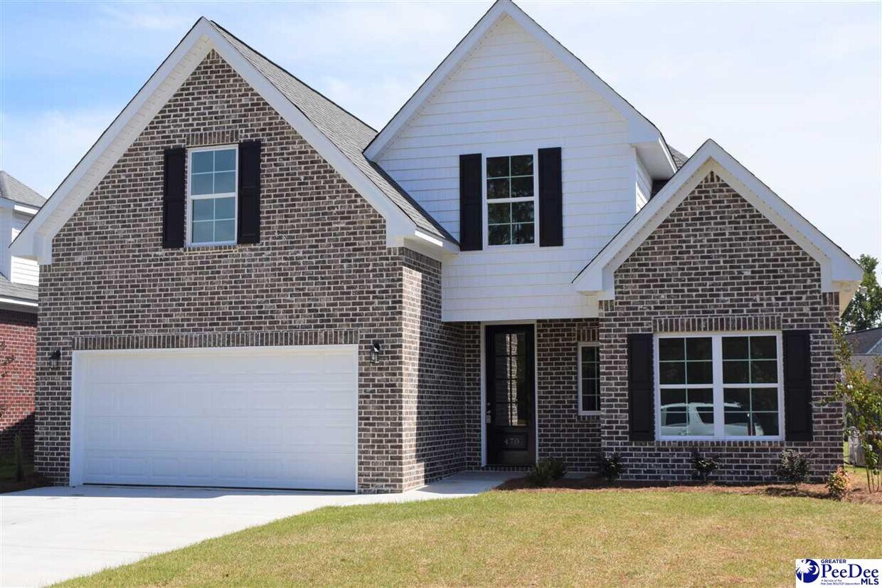 Primary Photo - 470 Cove Pointe Dr