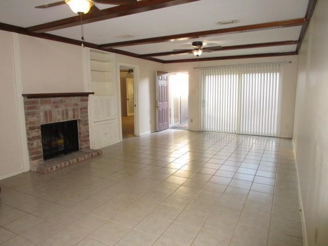 Building Photo - 2918 Camelot Ln