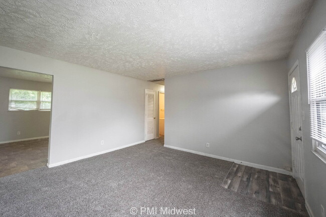 Building Photo - 4719 Calhoun St
