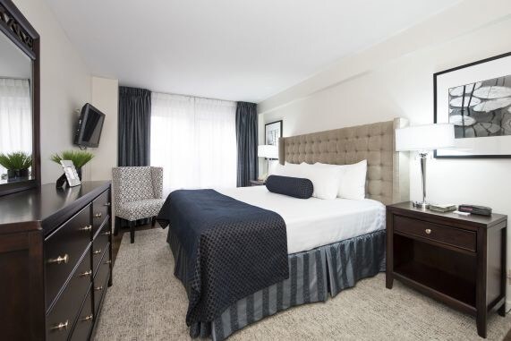 Foto principal - 110 E 39th St